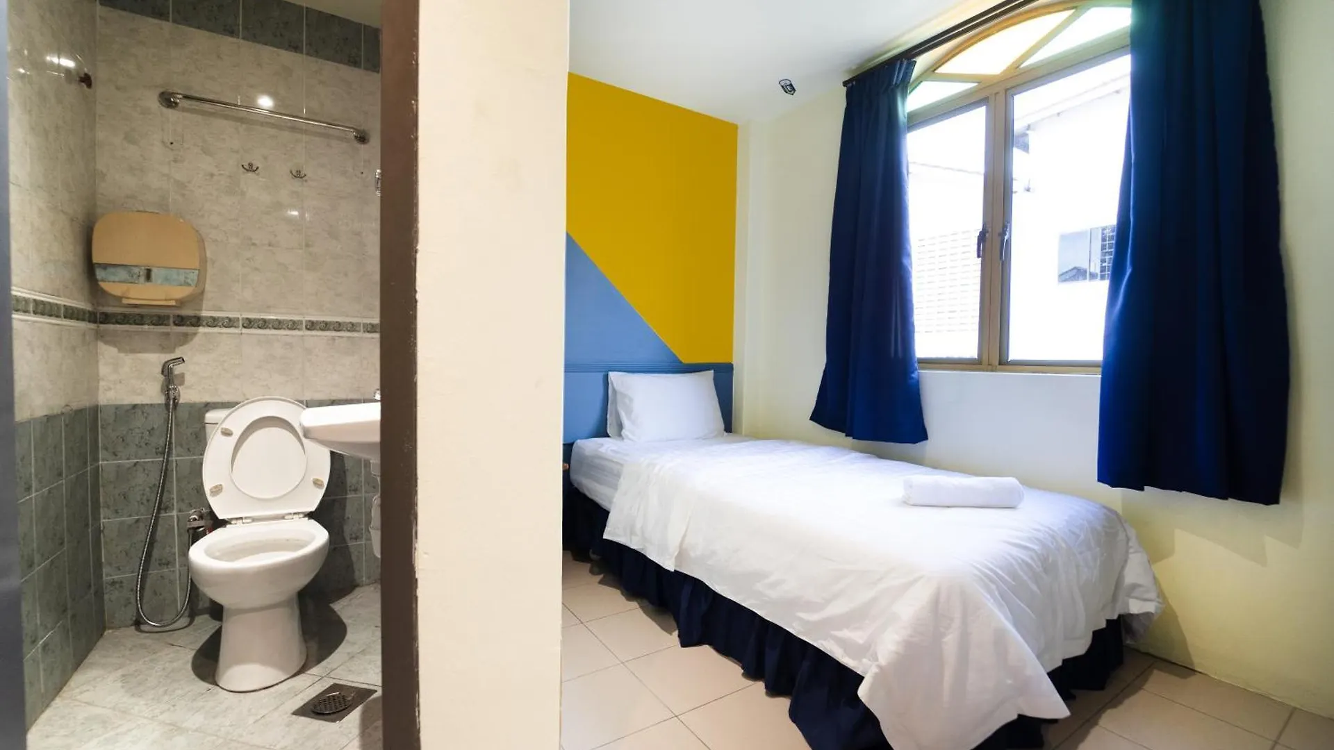 The Colony By Cactus Hotel Dedap Johor Bahru